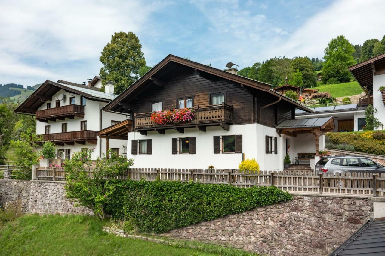 Ferienhaus Bachler Brixen im Thale Bagian luar foto